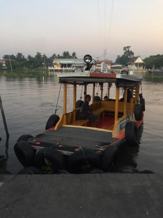 Baanya Ko Kret Nonthaburi